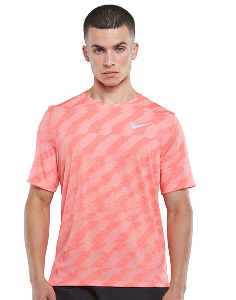 Nike Mens Future Fast Miler T Shirt Pink Life Style Sports Eu