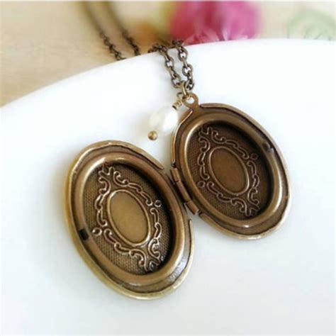 Handmade Artisanjewelrygifts Jewelry Steampunk Watch Parts Locket