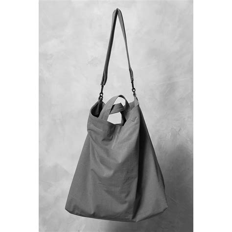 ALL ITEMS – Hide & Seek Store