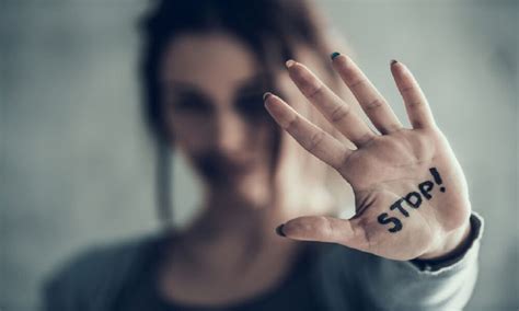 Stop A Sexting E Revenge Porn Al Via Campagna Di Sensibilizzazione Nelle Farmacie Qui Licata