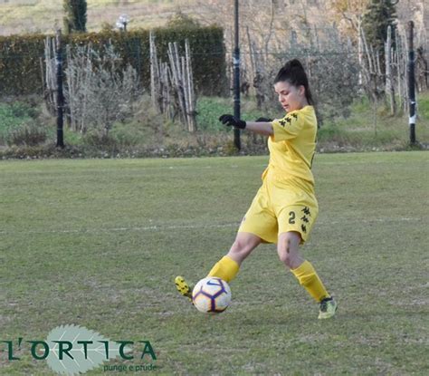 Arezzo Calcio Femminile Jesina 3 2 Le Foto L Ortica Notizie Pungenti