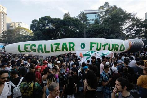 La Marcha De La Marihuana En Brasil Protesta Contra La Pol Tica