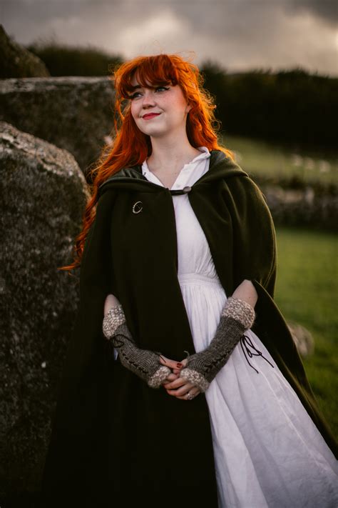 Hobbit Wear For Autumn A Clothes Horse