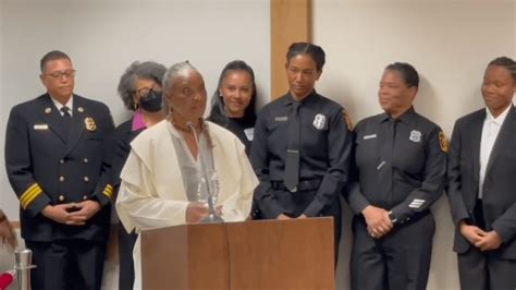 First Black Female Lafd Captain I Dlisa Davies Honored Nbc Los Angeles