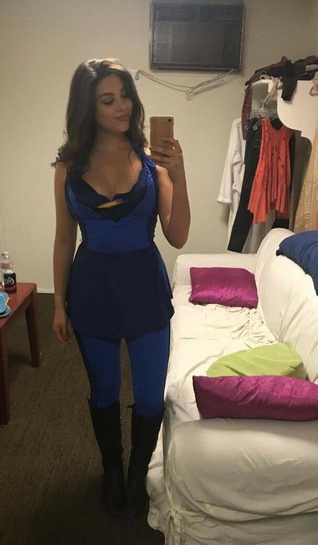 Kira Kosarin Nude Onlyfans Leaked Photo Topfapgirls