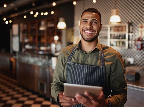 Restaurants Must Adopt a Localized, Digital Marketing Strategy to Stay
