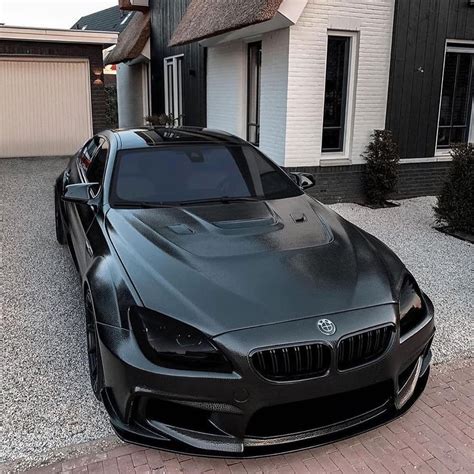 What is your opinion about custom "full black" BMW emblems ? : BMW