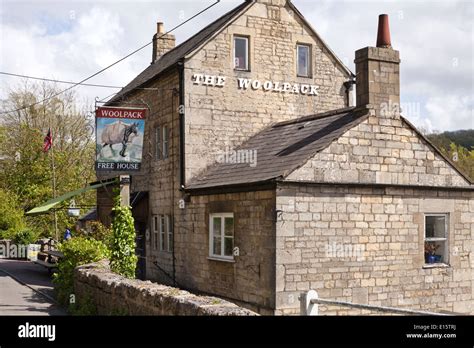 Woolpack inn slad hi-res stock photography and images - Alamy