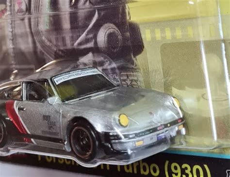 HOT WHEELS PREMIUM PORSCHE 911 TURBO 930 CYBERPUNK 2077 RETRO ENTERTAINMENT EUR 34 90 PicClick IT