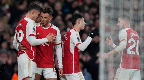 Arsenal Tempel Ketat Posisi Manchester City Dan Liverpool Foto