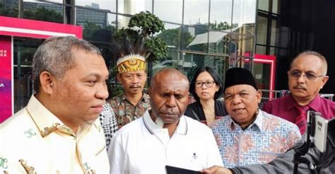 Tim Kuasa Hukum Bawa Dokter Pribadi Lukas Enembe Temui Kpk