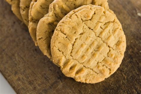 Peanut Butter Cookies Recipe - Wyse Guide