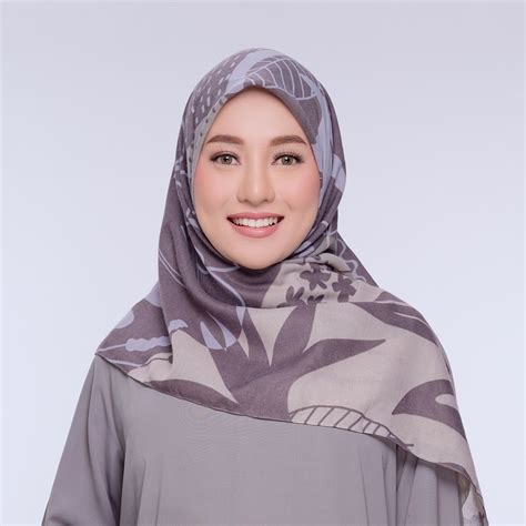 Jual Zm Zaskia Mecca Malea Dusty Purple Scarf Kerudung Segi Empat