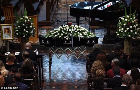 Stevie Wright remembered by hundreds at his public funeral in Sydney ...