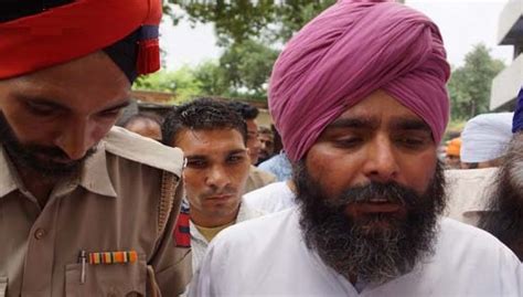 Amritdhari Sikhs Beard Cut Off In Custody By Amritsar Police Media Raises Finger Toward Bikram