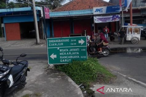 H Jalur Selatan Cianjur Mulai Dilalui Pemudik Antara News