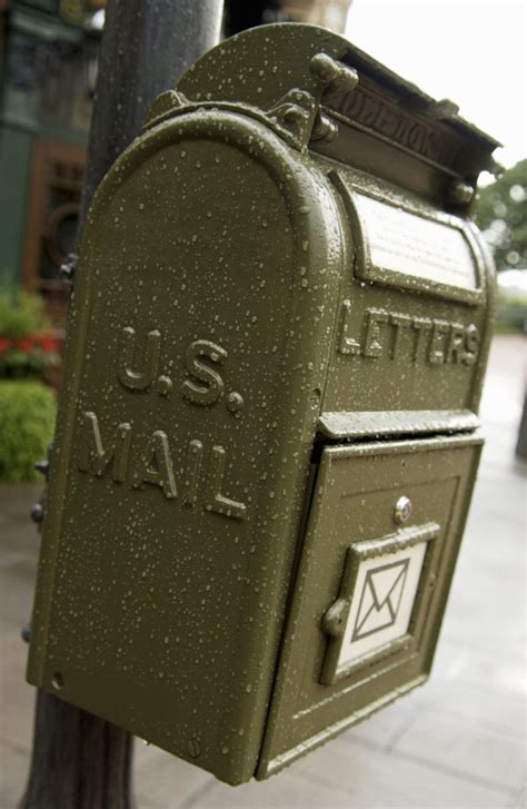 Usps First Class Package How To Ship Packages Inexpensively Using First Class Mail Usps Sapling