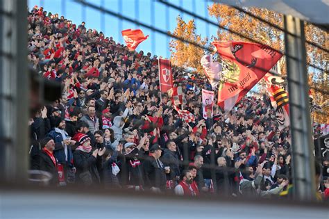 La Voce Dei Tifosi Racconti Dai Gradoni Dello Stadio Pro Sesto