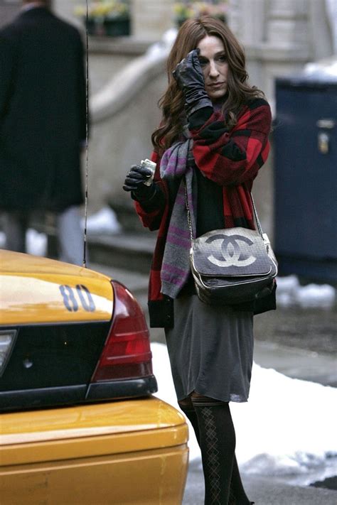 Carrie Bradshaw S Best Ever Outfits From Her Infamous Wedding Gown To The Naked Dress Woman