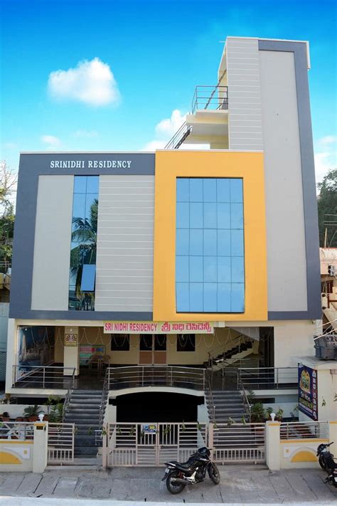 SRINIDHI RESIDENCY - Prices & Hotel Reviews (Bhadrachalam, India)