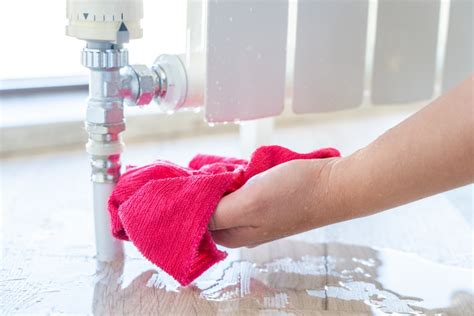 en vacances Discriminer À lintérieur reparer un radiateur en fonte qui