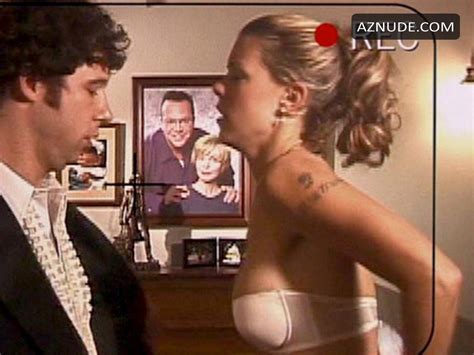 SARAH JANE POTTS Nude AZNude