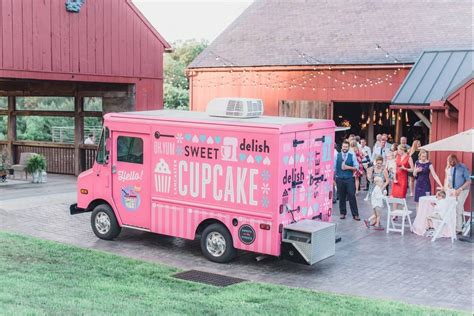 The Best Food Trucks For Your Wedding From Around The Country