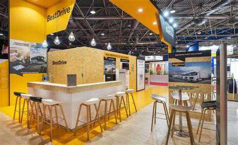 Votre standiste roule aux côtés de BESTDRIVE lors du salon SOLUTRANS