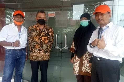 Terus Gagal Bayar Polis Kantor Asuransi Jiwa Bumiputera Disegel Dan