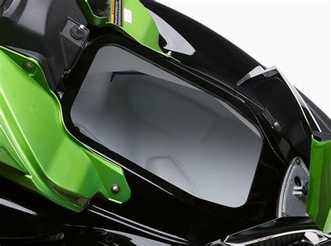 2014 Kawasaki Jet Ski Ultra 310LX Review - Personal Watercraft