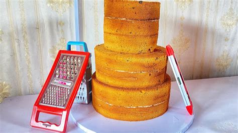 How To Trim Cake Using Kitchen Grater How To Trim And Crumb Coat