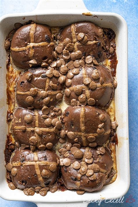 Recipe For Chocolate Hot Cross Bun Bread And Butter Pudding Chocolate Hot Cross Buns Cross
