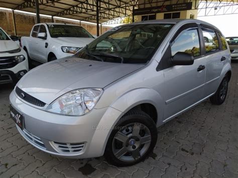 FIESTA 1 0 MPI PERSONNALITE 8V GASOLINA 4P MANUAL 2003 CAXIAS DO SUL