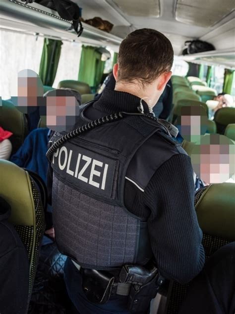 Bundespolizeidirektion M Nchen Mit Erschlichenem Visum Zur Em