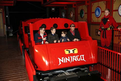 Ninjago The Ride Legoland Billund Freizeitpark Welt De