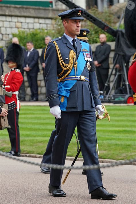 Elizabeth Ii Inhum E Dans L Intimit Familiale Windsor Point Final