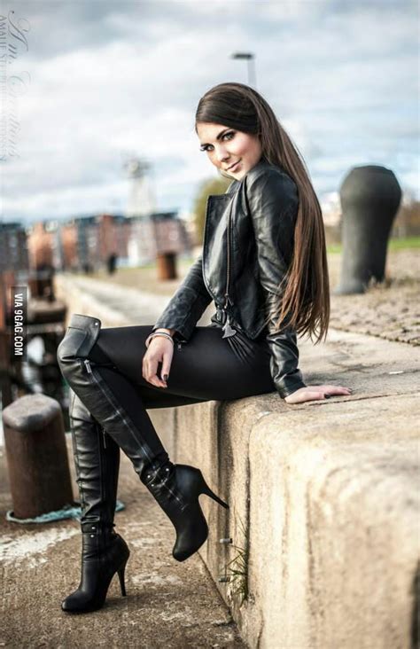 Elize Ryd Singer Of Amaranthe 9gag