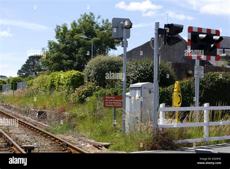 Working Railway Line Cross Country Train Tracks Stock Photo Alamy
