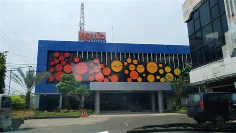 News Hotel Prices Reviews Sidoarjo Indonesia