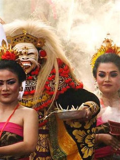 Gambar Orang Bali 51 Koleksi Gambar