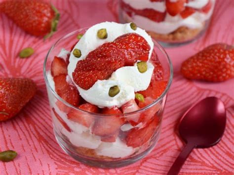 Trifle Aux Fraises Recette Par Turbigo Gourmandises