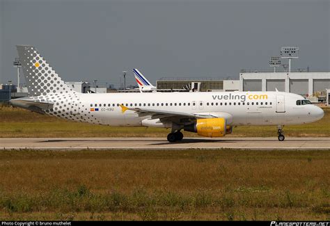 Ec Kbu Vueling Airbus A Photo By Bruno Muthelet Id