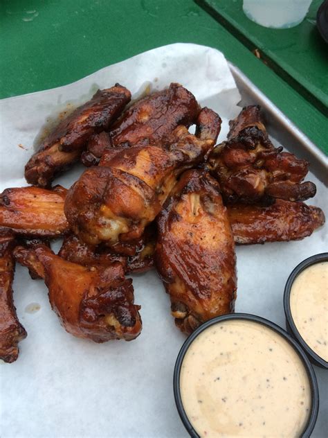 DINE: Cruising the Foodie Trail in Nashville – All The Write Places