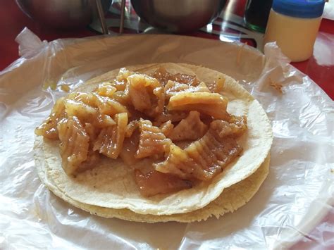 Tacos De Cueritos
