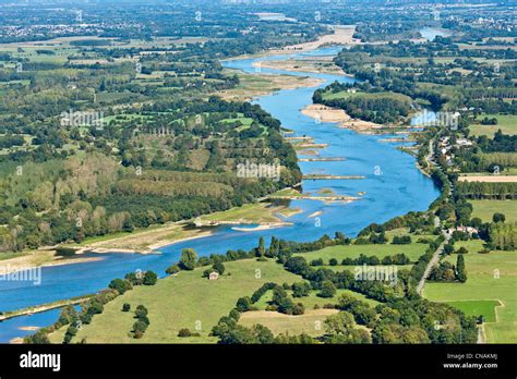 River loire aerial hi-res stock photography and images - Alamy