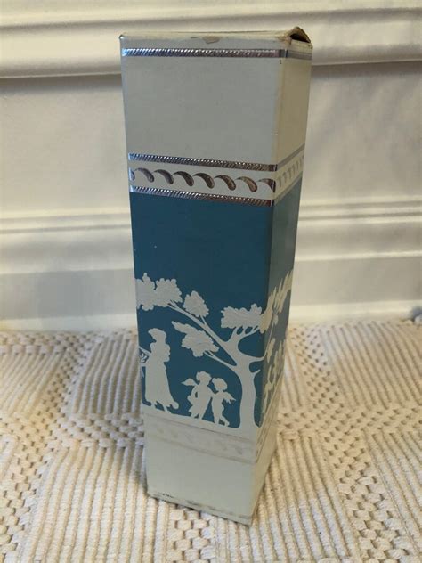 Avon Avonshire Wedgwood Blue 6 Oz Etsy