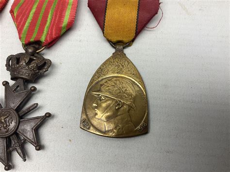 Five Ww Belgian Medals Two Croix De Guerre One With Mid Leaves L