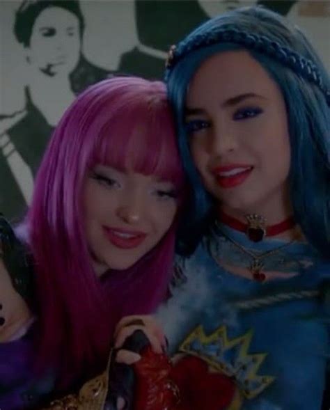 Pin De Megan Phillipps En Descendants Descendientes 2 Descendientes