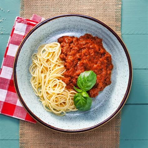 Spaghetti Alla Bolognese Con Carne Frollata Pranzo E Cena Prozis