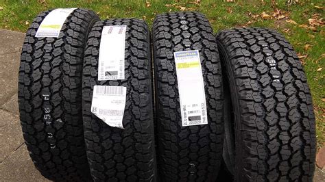 GOODYEAR Wrangler All Terrain Adventure 255 65R17 110T